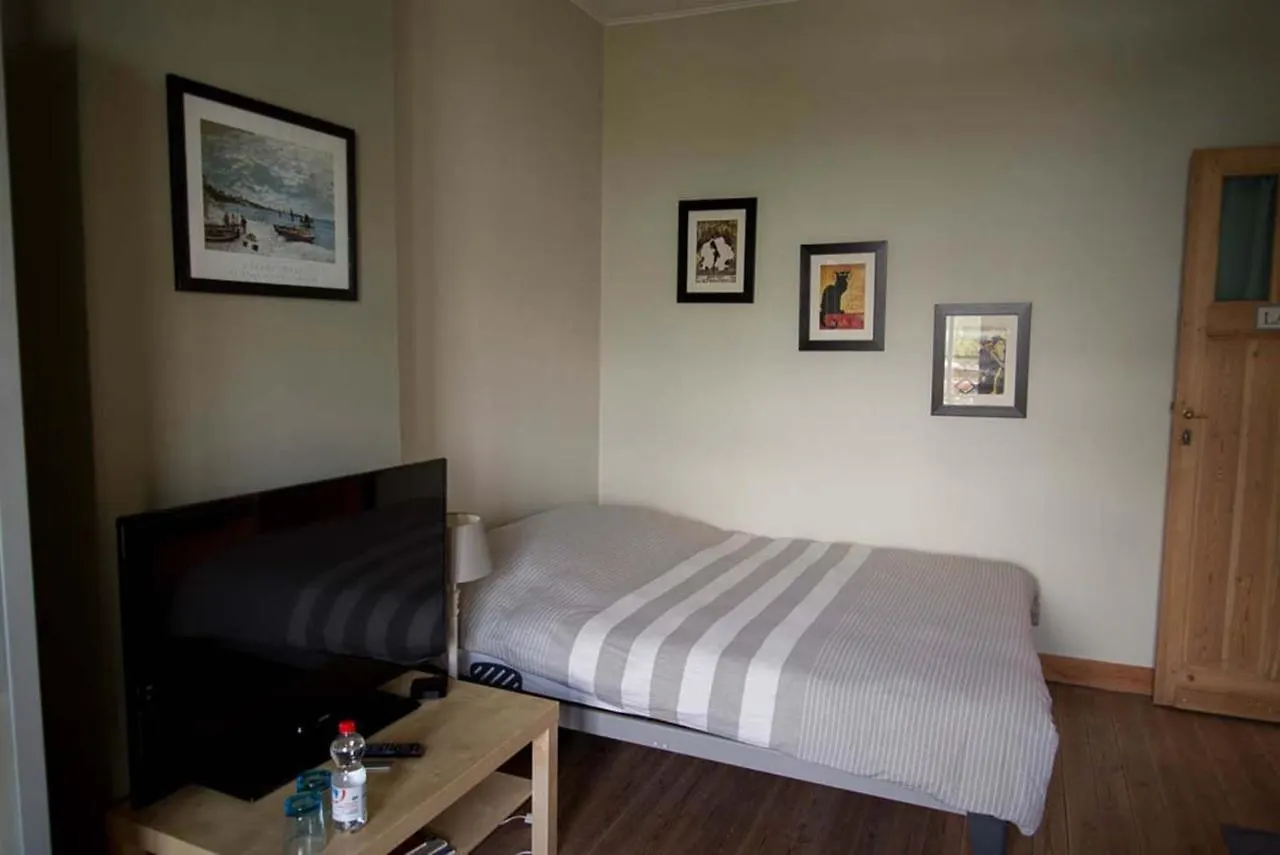 B&B Chez Memere Antwerpen Bed & Breakfast
